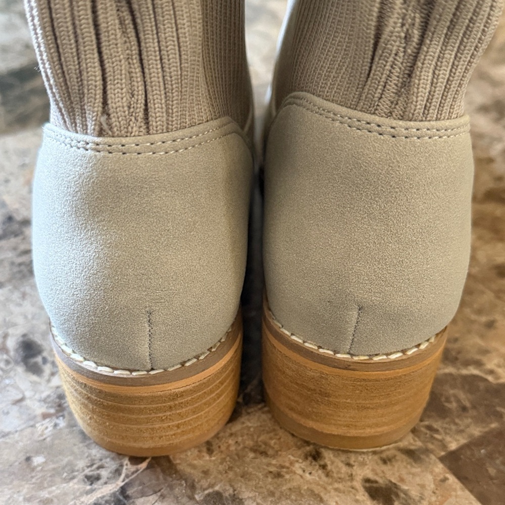 NEW CCOCCI Ribbed Knit Cuff Taupe Boot 6 - Picture 7 of 9